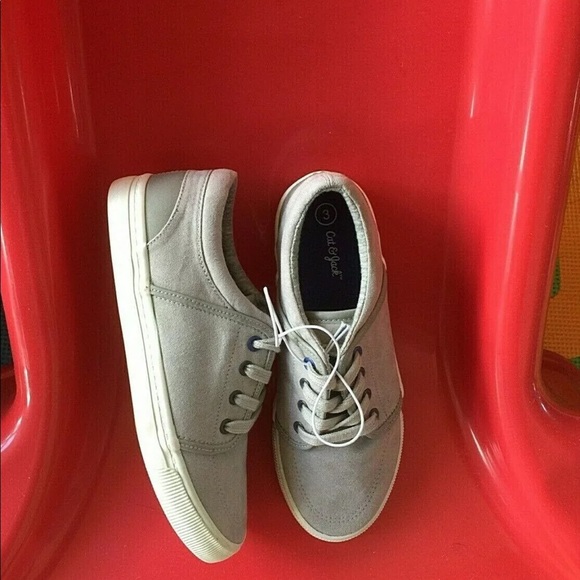 🏈Cat & Jack Boys' Grey Wesley Suede Sneakers